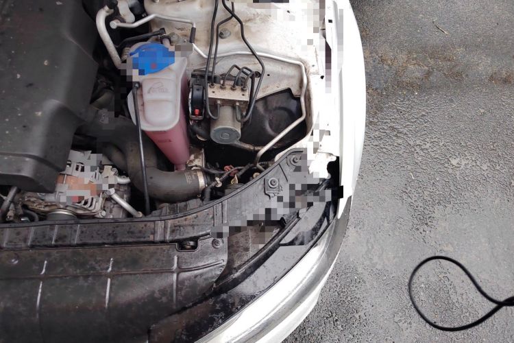 Used Audi A4L 2013 35 TFSI Automatic Technology Edition Engine Bay Left