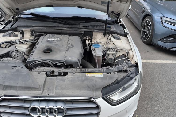 Used Audi A4L 2013 35 TFSI Automatic Technology Edition Engine Bay Left