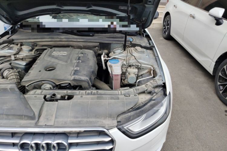 Used Audi A4L 2013 35 TFSI Automatic Comfort Model Engine Bay Left