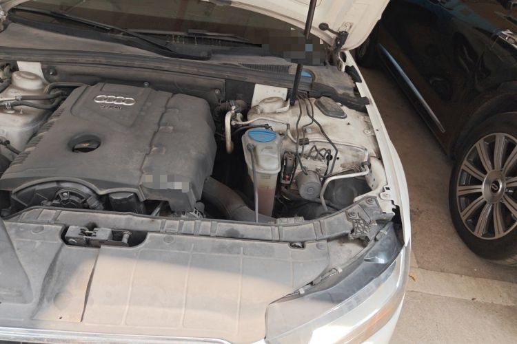 Used Audi A4L 2013 30 TFSI Automatic Comfort Model Engine Bay Left