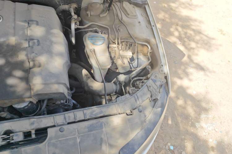 Used Audi A4L 2013 30 TFSI Automatic Comfort Model Engine Bay Left