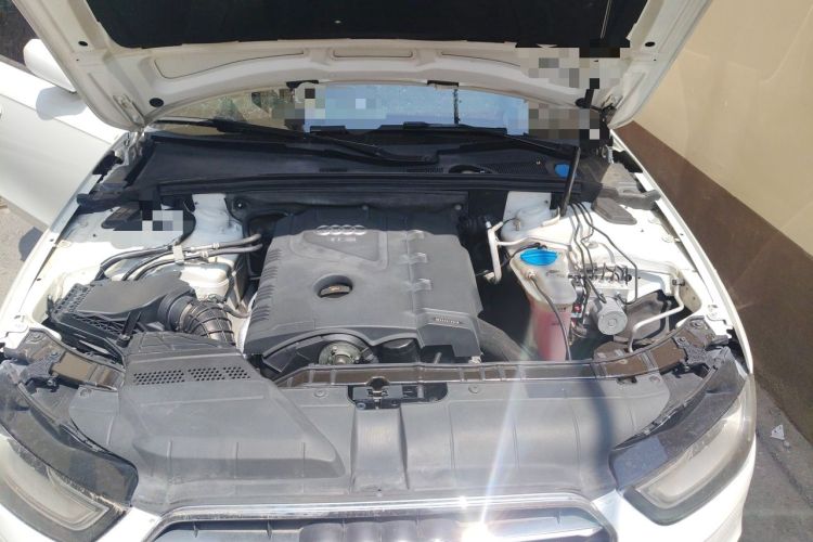 Used Audi A4L 2013 35 TFSI Automatic Comfort Model Engine Bay