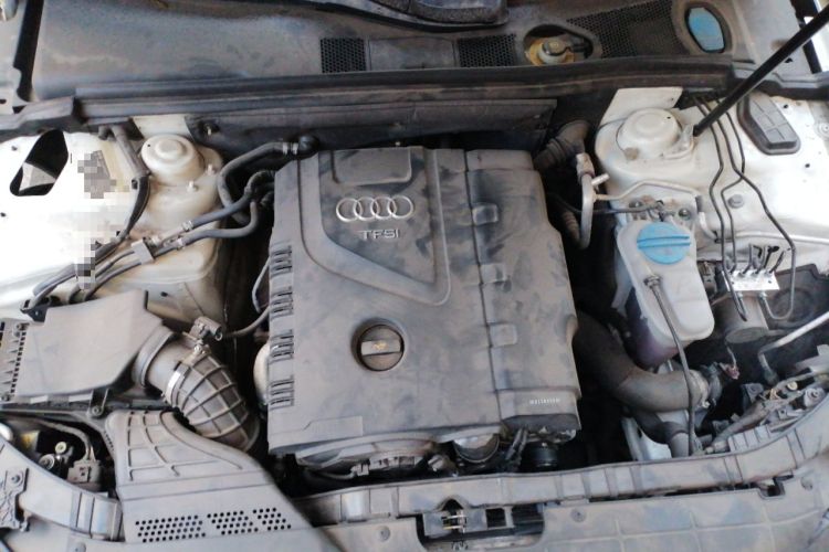 Used Audi A4L 2013 35 TFSI Automatic Comfort Model Engine Bay