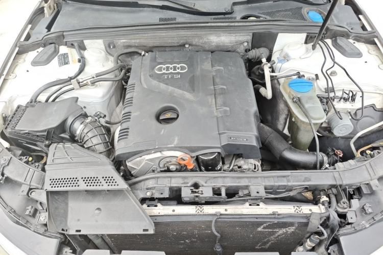 Used Audi A4L 2013 35 TFSI Automatic Comfort Model Engine Bay