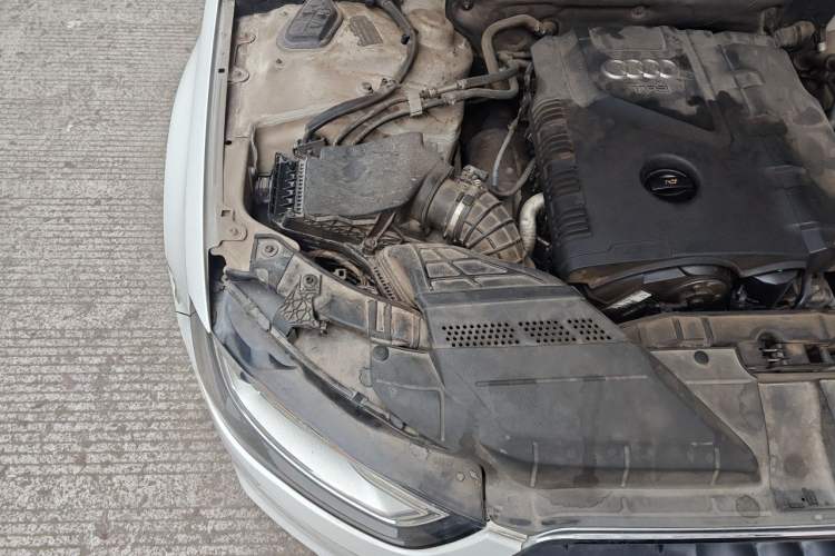 Used Audi A4L 2013 35 TFSI Automatic Standard Model Engine Bay Right