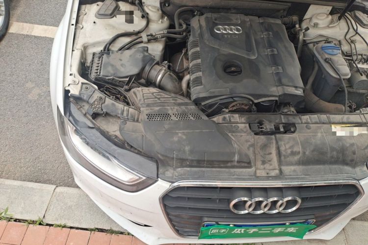 Used Audi A4L 2013 35 TFSI Automatic Standard Model Engine Bay Right