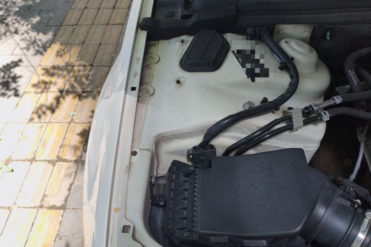 Used Audi A4L 2013 35 TFSI Automatic Standard Model Engine Bay Right