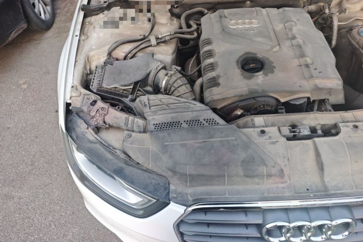 Used Audi A4L 2013 35 TFSI Automatic Technology Edition Engine Bay Right