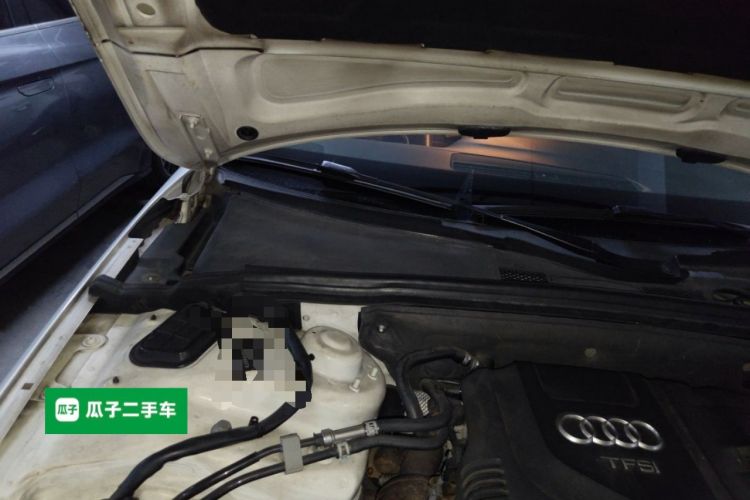 Used Audi A4L 2013 35 TFSI Automatic Comfort Model Engine Bay Right