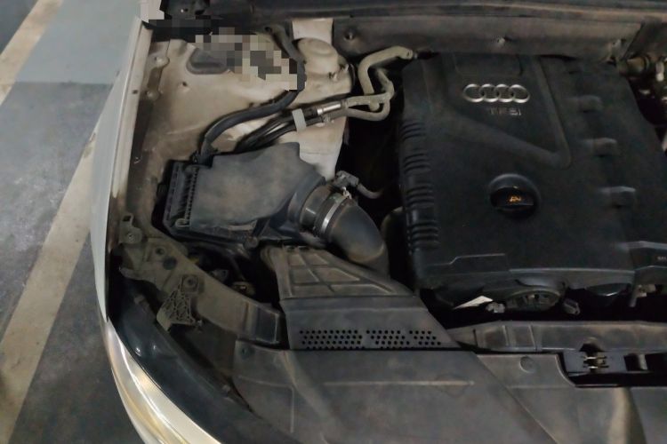 Used Audi A4L 2013 35 TFSI Automatic Comfort Model Engine Bay Right