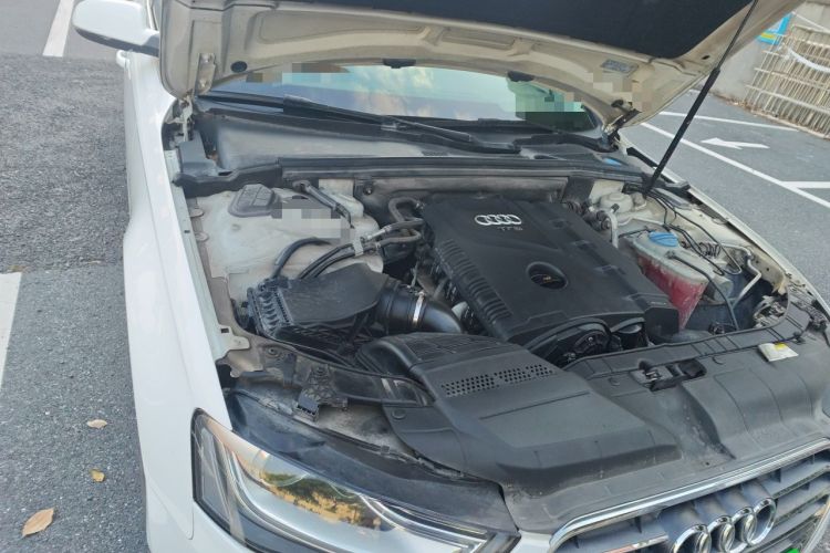 Used Audi A4L 2013 35 TFSI Automatic Standard Model Engine Bay Right