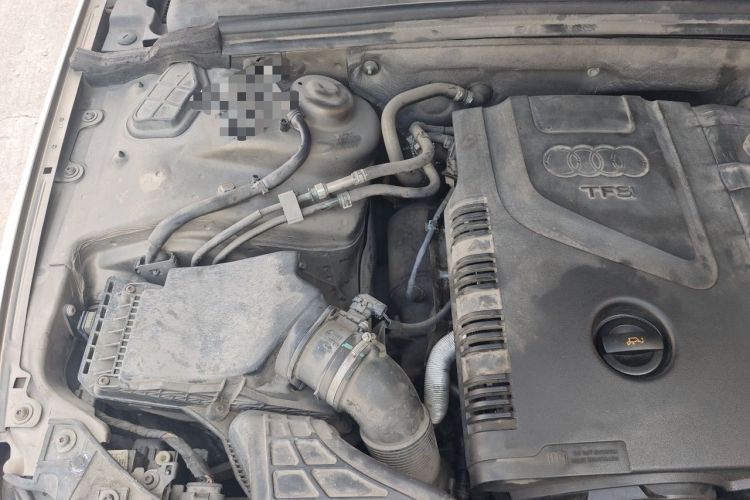 Used Audi A4L 2013 30 TFSI Automatic Comfort Model Engine Bay Right