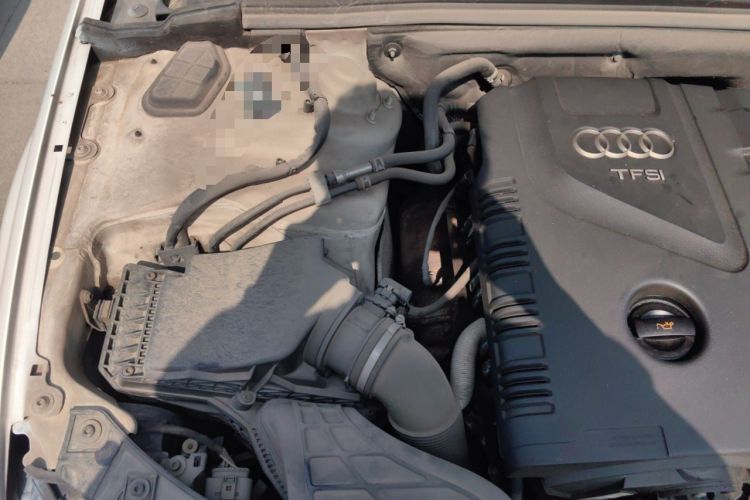 Used Audi A4L 2013 35 TFSI Automatic Standard Model Engine Bay Right