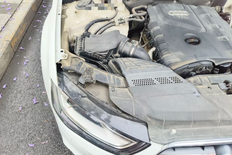 Used Audi A4L 2013 35 TFSI Automatic Standard Model Engine Bay Right
