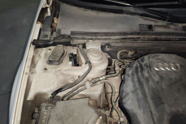 Used Audi A4L 2013 35 TFSI Automatic Standard Model Engine Bay Right