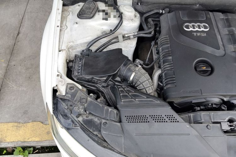 Used Audi A4L 2013 35 TFSI Automatic Standard Model Engine Bay Right