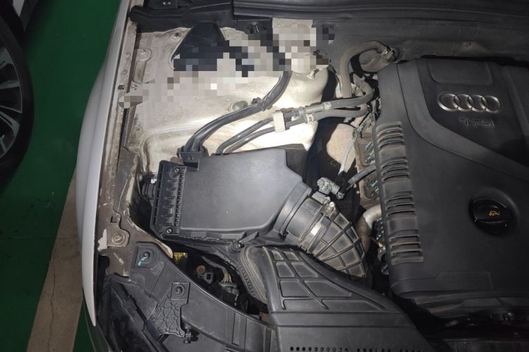 Used Audi A4L 2013 35 TFSI Automatic Technology Edition Engine Bay Right