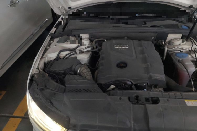Used Audi A4L 2013 35 TFSI Automatic Luxury Model Engine Bay Right