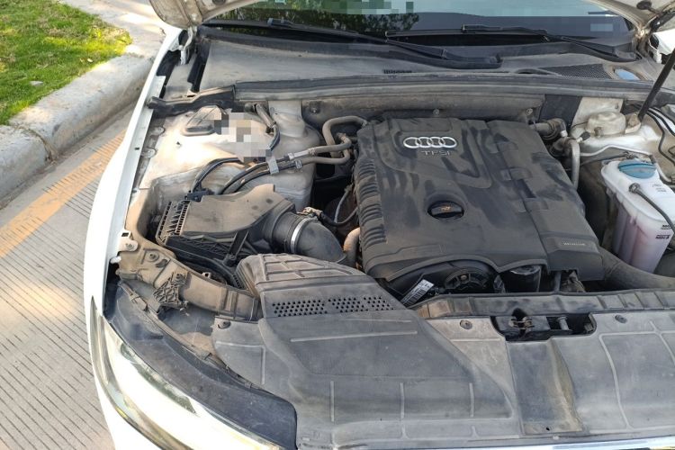 Used Audi A4L 2013 35 TFSI Automatic Standard Model Engine Bay Right