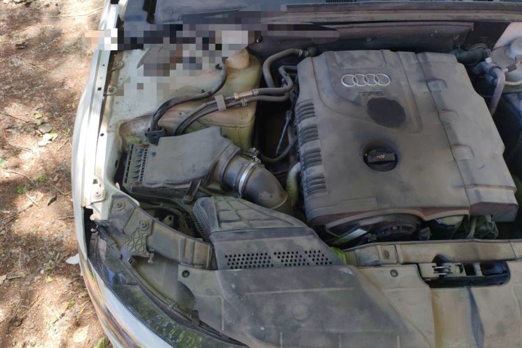 Used Audi A4L 2013 35 TFSI Automatic Comfort Model Engine Bay Right