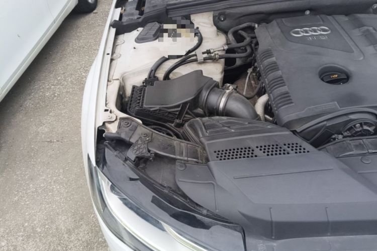 Used Audi A4L 2013 35 TFSI Automatic Comfort Model Engine Bay Right