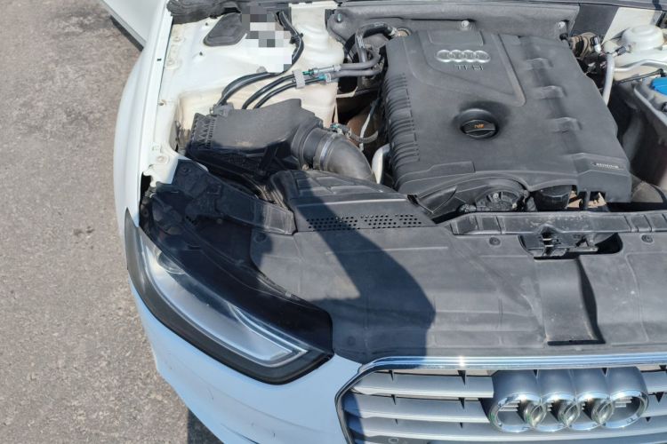 Used Audi A4L 2013 35 TFSI Automatic Technology Edition Engine Bay Right