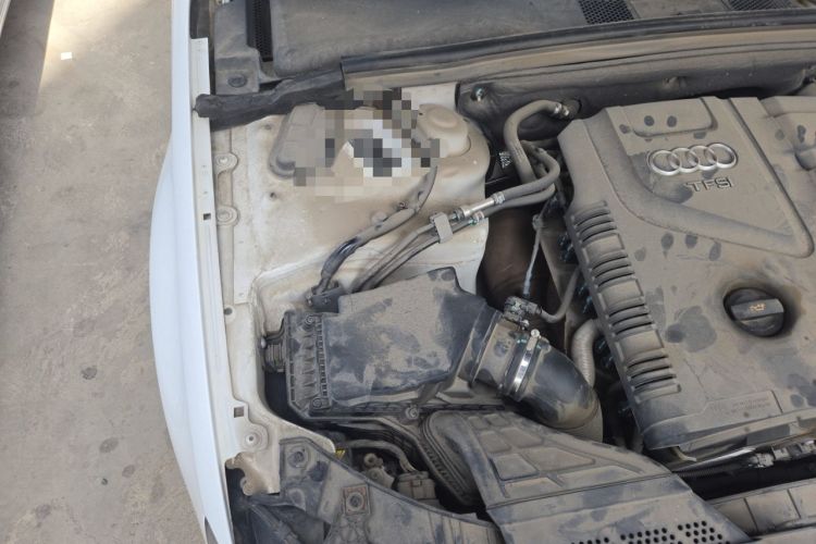Used Audi A4L 2013 35 TFSI Automatic Standard Model Engine Bay Right