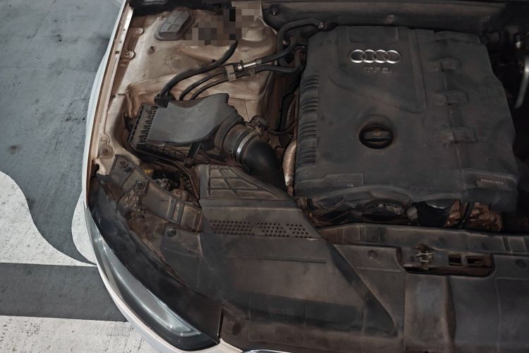 Used Audi A4L 2013 35 TFSI Automatic Standard Model Engine Bay Right