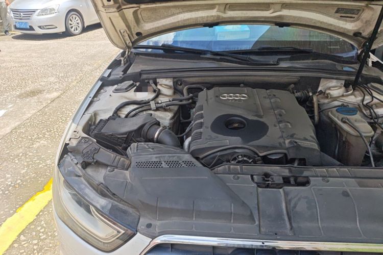 Used Audi A4L 2013 35 TFSI Automatic Standard Model Engine Bay Right
