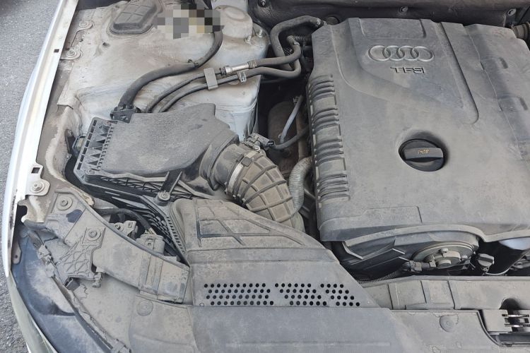 Used Audi A4L 2013 35 TFSI Automatic Standard Model Engine Bay Right