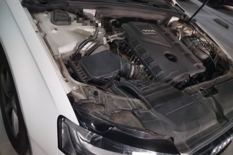 Used Audi A4L 2013 35 TFSI Automatic Standard Model Engine Bay Right