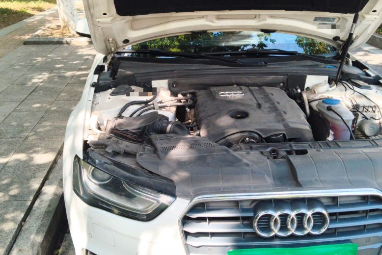 Used Audi A4L 2013 35 TFSI Automatic Standard Model Engine Bay Right