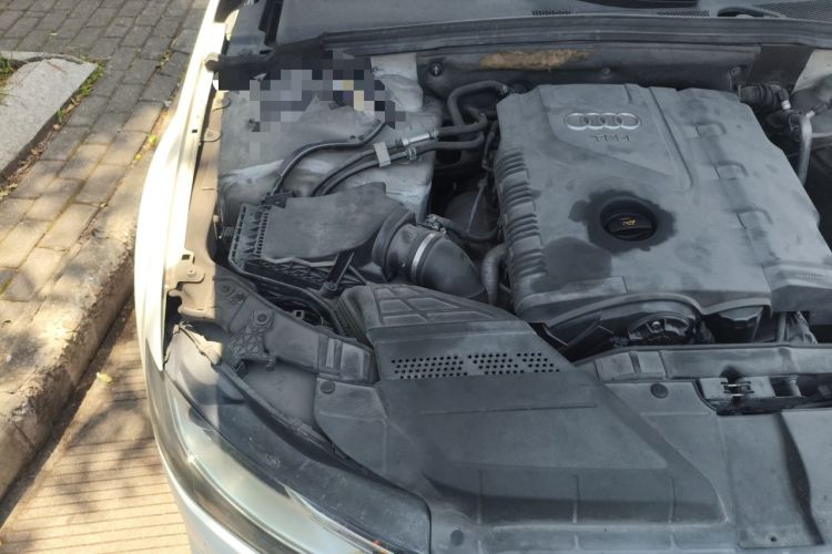 Used Audi A4L 2013 35 TFSI Automatic Standard Model Engine Bay Right