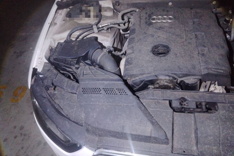 Used Audi A4L 2013 35 TFSI Automatic Standard Model Engine Bay Right