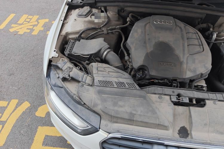 Used Audi A4L 2013 35 TFSI Automatic Standard Model Engine Bay Right