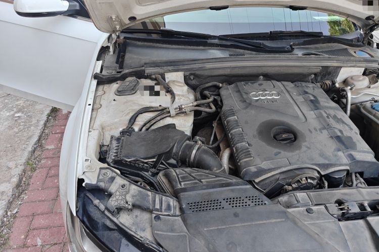 Used Audi A4L 2013 30 TFSI Automatic Comfort Model Engine Bay Right