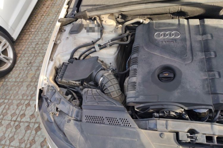 Used Audi A4L 2013 35 TFSI Automatic Standard Model Engine Bay Right