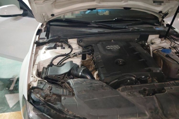 Used Audi A4L 2013 35 TFSI Automatic Standard Model Engine Bay Right