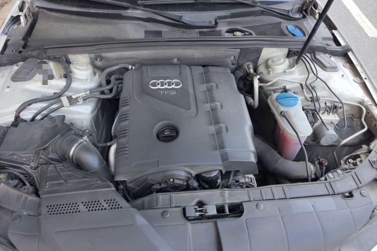 Used Audi A4L 2013 35 TFSI Automatic Comfort Model Engine Bay