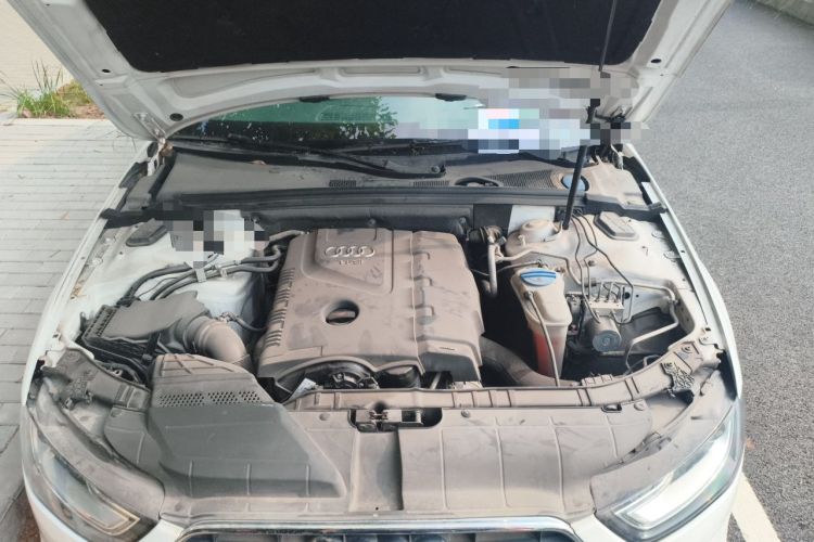 Used Audi A4L 2013 35 TFSI Automatic Comfort Model Engine Bay