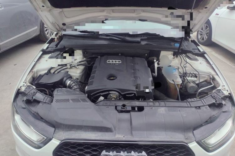Used Audi A4L 2013 35 TFSI Automatic Comfort Model Engine Bay
