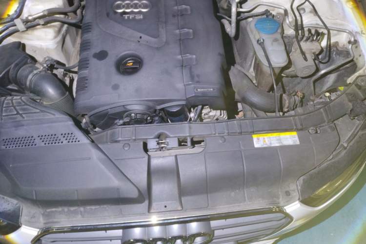 Used Audi A4L 2013 40 TFSI quattro Individual Sport Edition Engine Bay