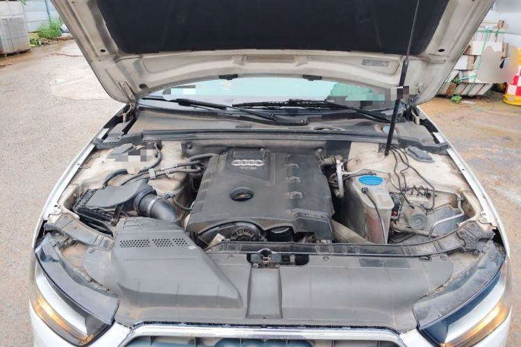 Used Audi A4L 2013 30 TFSI Automatic Comfort Model Engine Bay