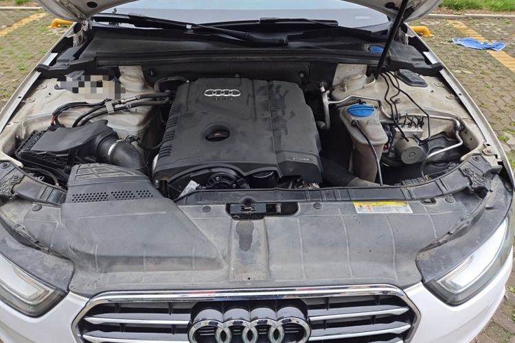 Used Audi A4L 2013 40 TFSI quattro Individual Sport Edition Engine Bay