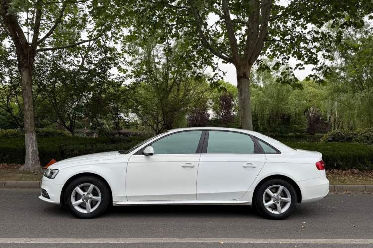 Used Audi A4L 2013 35 TFSI Automatic Comfort Model Exterior 3