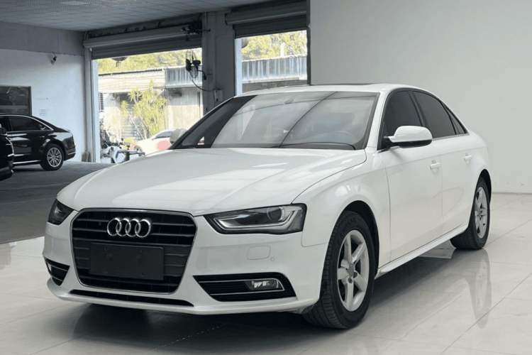 Used Audi A4L 2013 35 TFSI Automatic Comfort Model Exterior 4