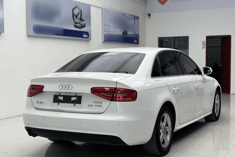 Used Audi A4L 2013 35 TFSI Automatic Comfort Model Exterior 7