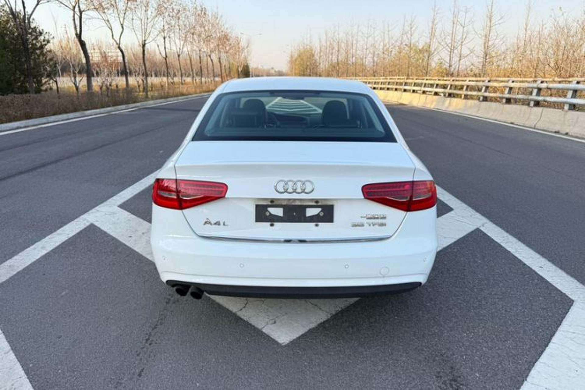 Used Audi A4L 2013 35 TFSI Automatic Comfort Model Exterior 8