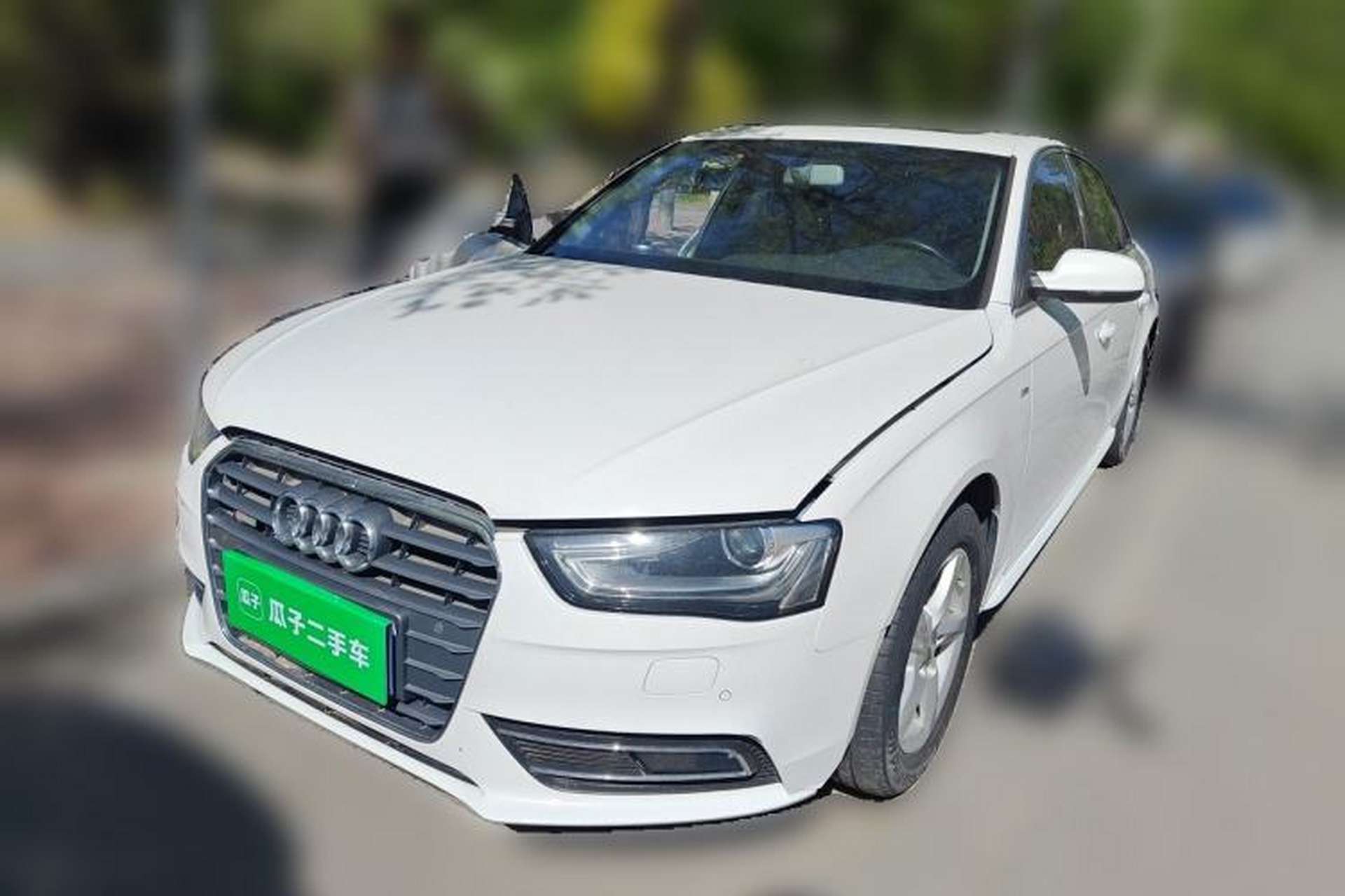 Used Audi A4L 2013 35 TFSI Automatic Comfort Model Front Left 45 Deg