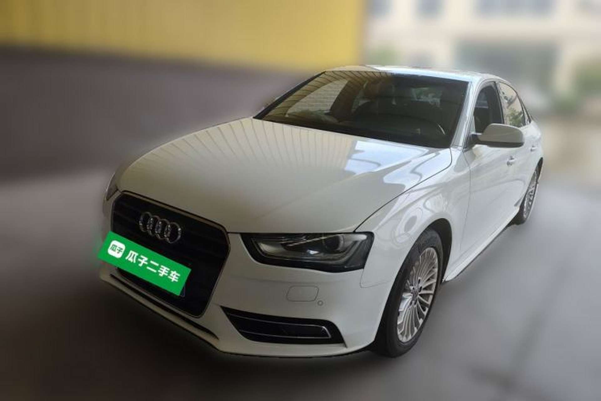Used Audi A4L 2013 35 TFSI Automatic Technology Edition Front Left 45 Deg